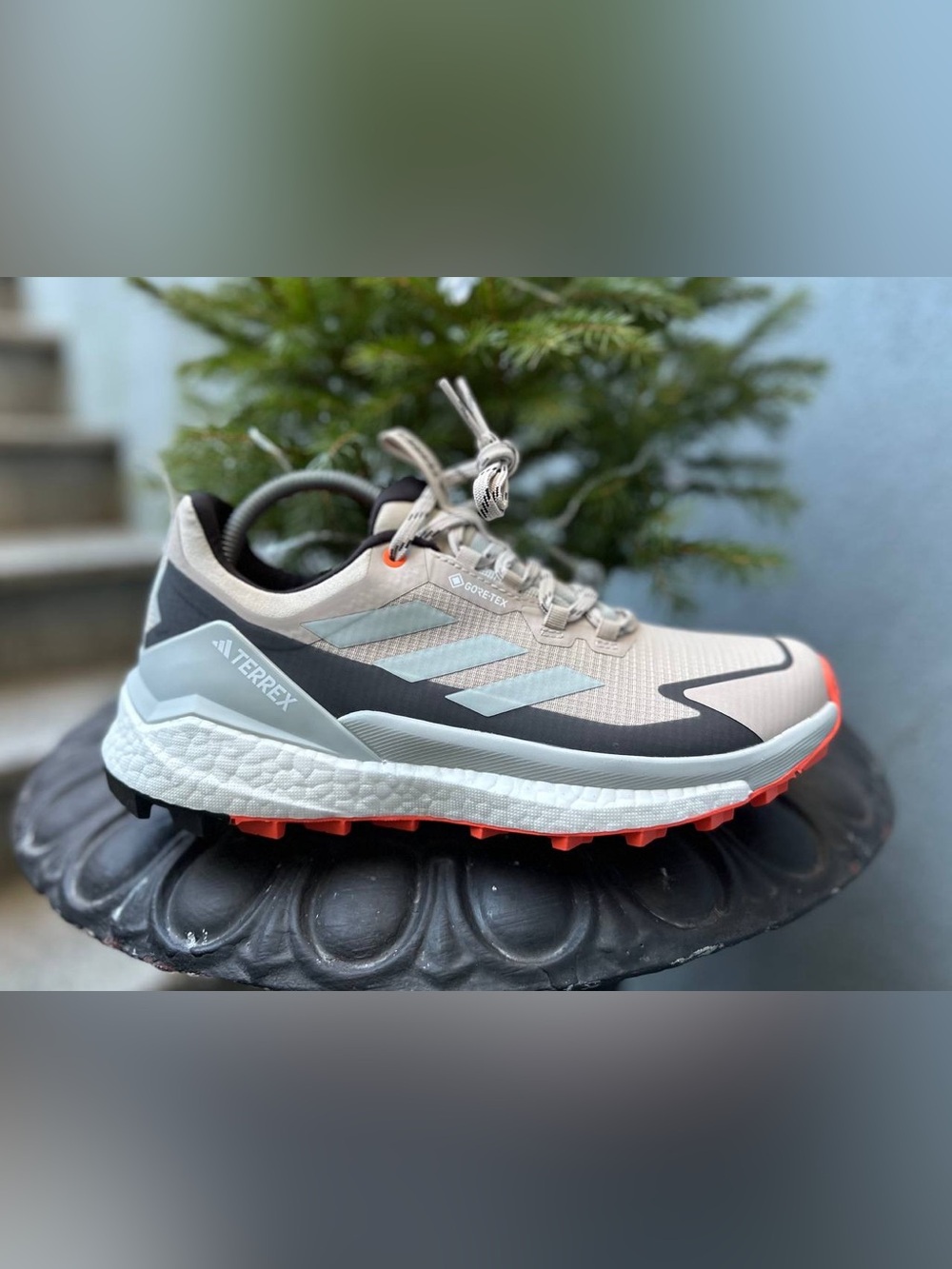 Adidas Terrex Free Hiker 2.0 Low Hiking GTX Gore Tex women’s shoes brand new